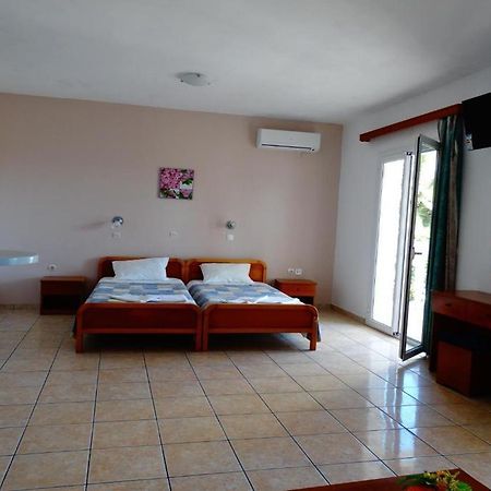 איפסוס Paradiso Apartments מראה חיצוני תמונה